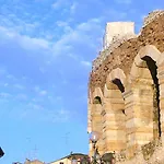 Center ורונה